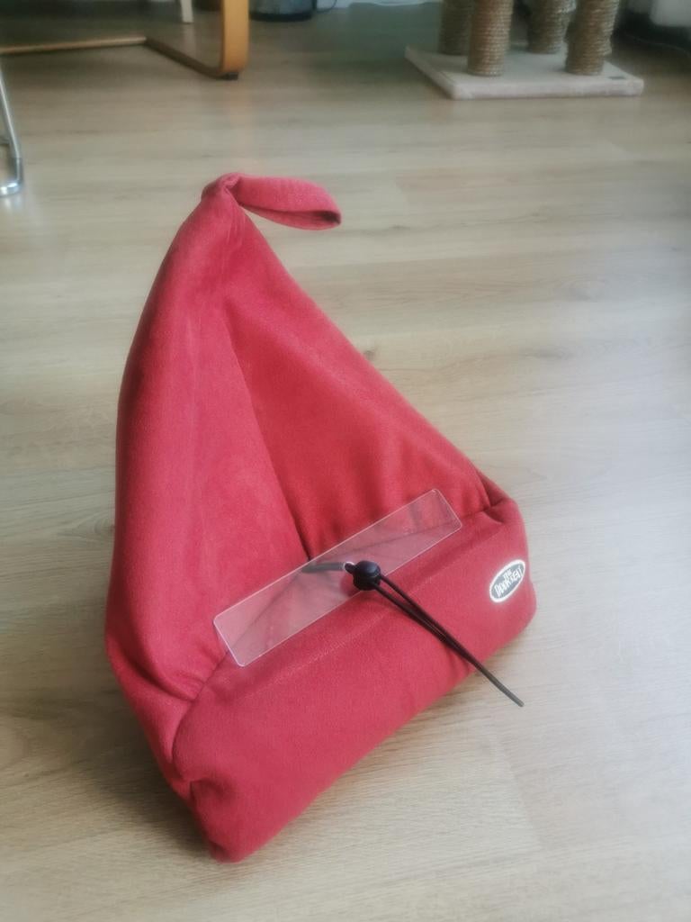 Rode Bookseat - Boekstandaard / Tablet Houder, Ophalen of Verzenden, Zo goed als nieuw