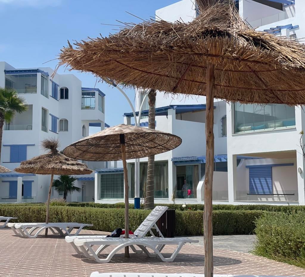 Rieten Parasol 2.00 m (Robuust en met metalen frame), Tuin en Terras, Ophalen of Verzenden, Zo goed als nieuw, 2 tot 3 meter