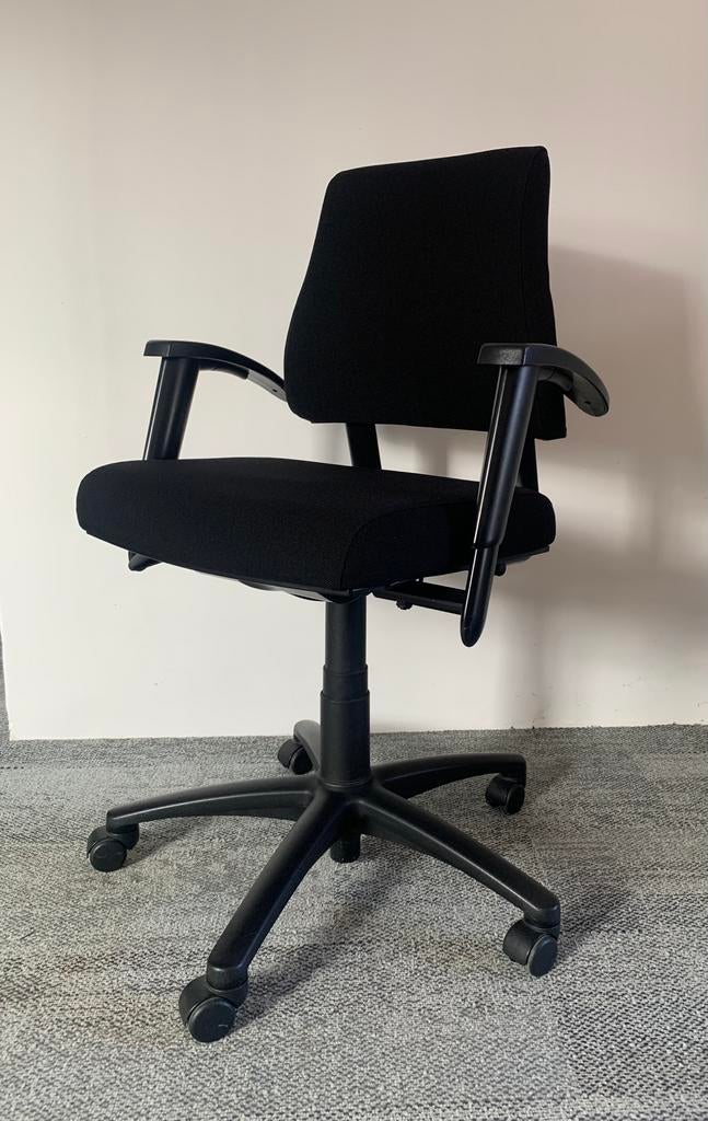 BMA Axia bureaustoel, Huis en Inrichting, Bureaustoelen, Ophalen, Zo goed als nieuw, Zwart