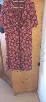 Leuke vintage jaren maat 40/42, Kleding | Dames, Jurken, Maat 38/40 (M), Zwart, Ophalen of Verzenden, Knielengte