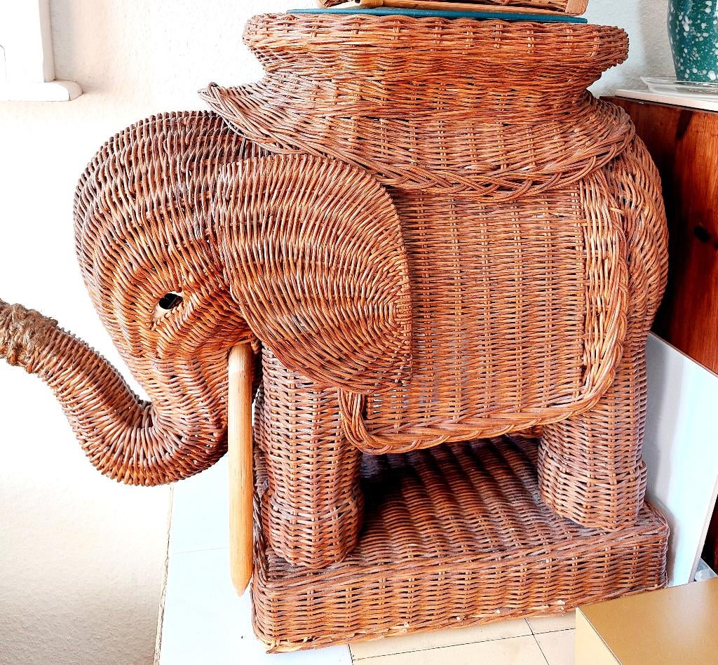 Vintage Rieten Olifant Rotan bijzettafel  plantenstandaard, Overige materialen, 55 tot 75 cm, Overige vormen, Ophalen