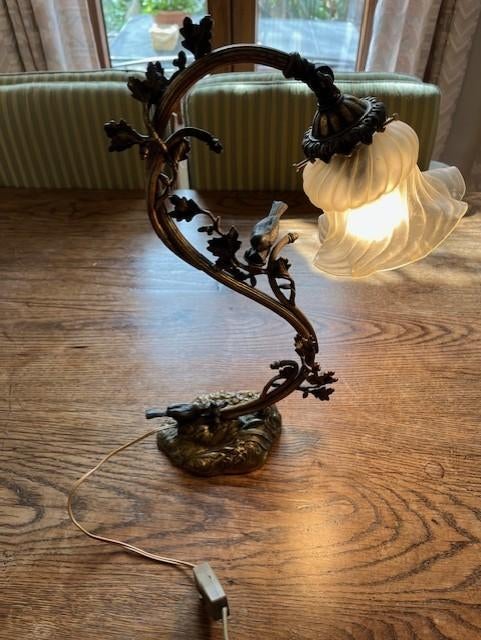 Prachtige mooie antieke tafellamp met vogels, Ophalen of Verzenden