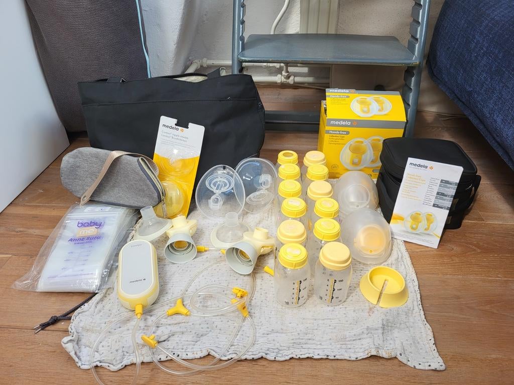 Medela Freestyle kolfset met handsfree uitbreiding, Kinderen en Baby's, Ophalen of Verzenden, Gebruikt, Borstkolf