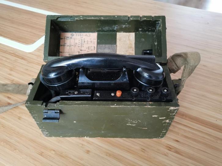 Soviet Sovjet WW2 TAI-43 (ТАИ-43) Veldtelefoon, Verzamelen, Militaria | Tweede Wereldoorlog, Landmacht, Overige typen, Overige gebieden