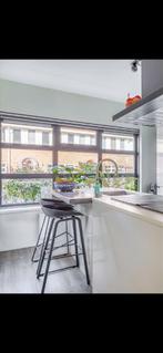 Set van 2 zwarte barkrukken, Huis en Inrichting, Ophalen, Gebruikt, Met voetsteun, 60 tot 90 cm