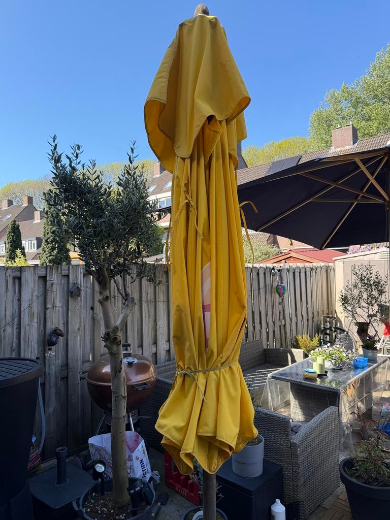 Lipton ice tea,coca cola,heineken,corona parasol, Ophalen, Zo goed als nieuw, Zweefparasol, Waterdicht