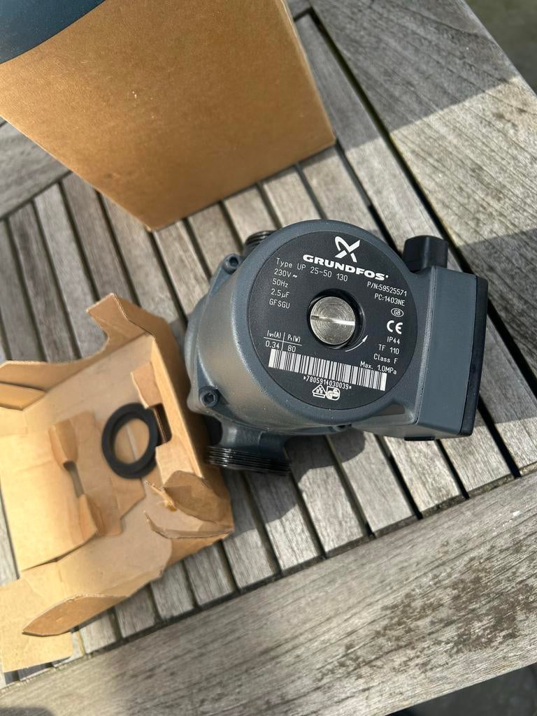 Nieuwe Grundfos pomp UP 25-50 130mm, Ophalen, Nieuw, Overige typen