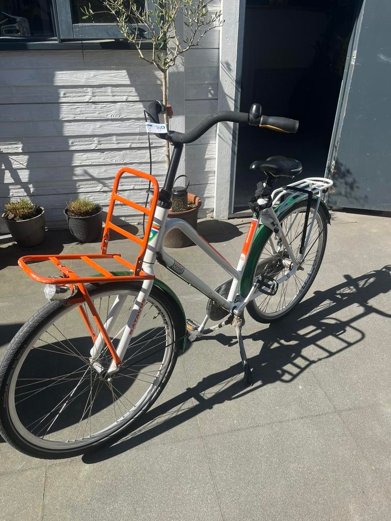 Postcode loterij fiets in perfecte staat, Fietsen en Brommers, 55 cm of meer, Ophalen, Zo goed als nieuw, Minder dan 10 versnellingen