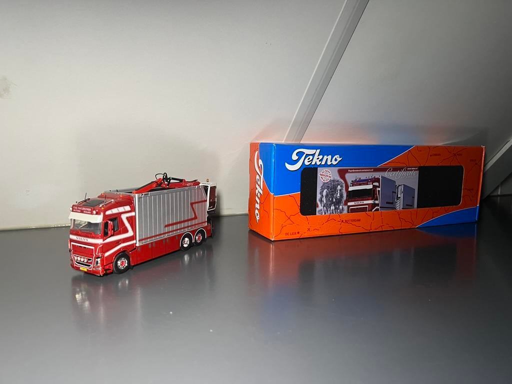 Tekno Volvo G&J van Leeuwen, Hobby en Vrije tijd, Modelauto's | 1:87, Ophalen of Verzenden, Zo goed als nieuw, Bus of Vrachtwagen