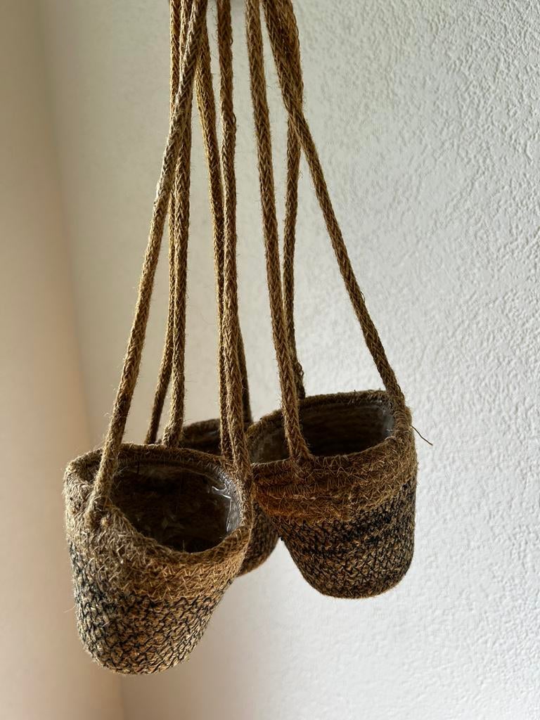 3 mandjes voor hangplantjes - natuurlijke materialen, Tuin en Terras, Bloempotten, Zo goed als nieuw, Overige materialen, Rond