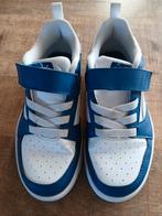 Puma sneakers jongens maat 32 wit/blauw, Puma, Schoenen, Ophalen of Verzenden, Zo goed als nieuw