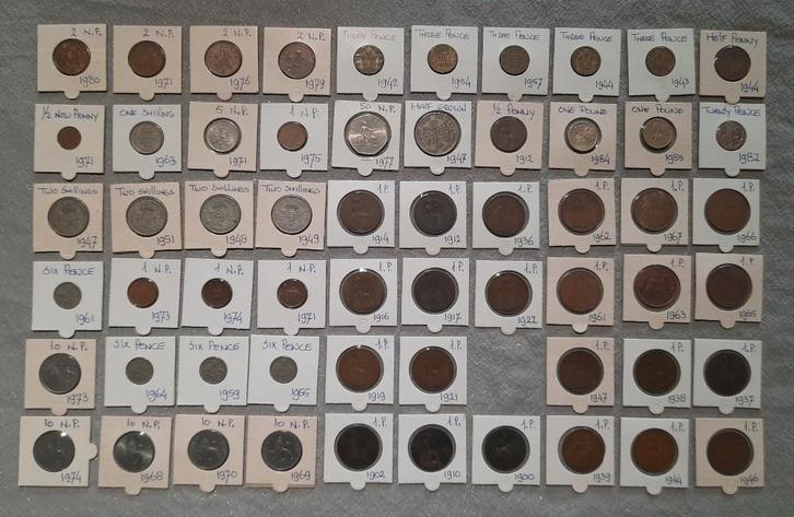 OUDE MUNTEN GROOT BRITTANIE IN KARTONNETJES, 58 STUKS., Postzegels en Munten, Munten | Europa | Niet-Euromunten, Setje, Overige landen