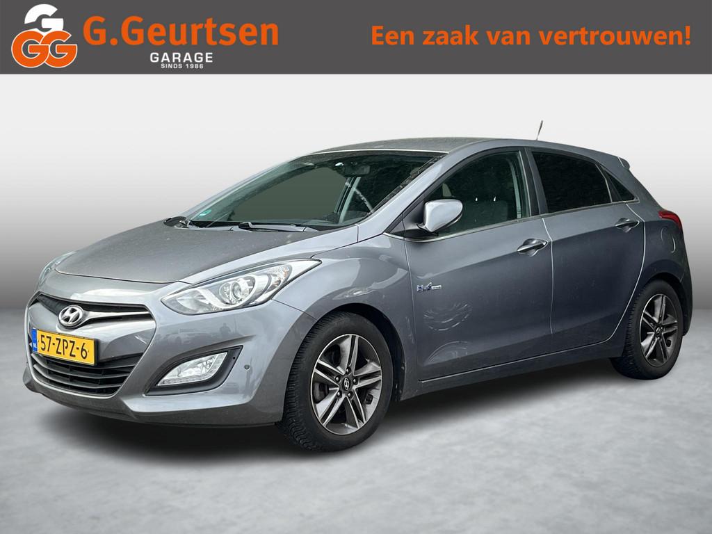 Hyundai i30 1.6 GDI Business Edition, Voorwielaandrijving, Euro 5, Gebruikt, 1591 cc