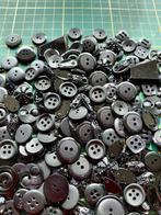 Setje knopen tinten zwart, Ophalen of Verzenden, Nieuw, Knoop of Knopen