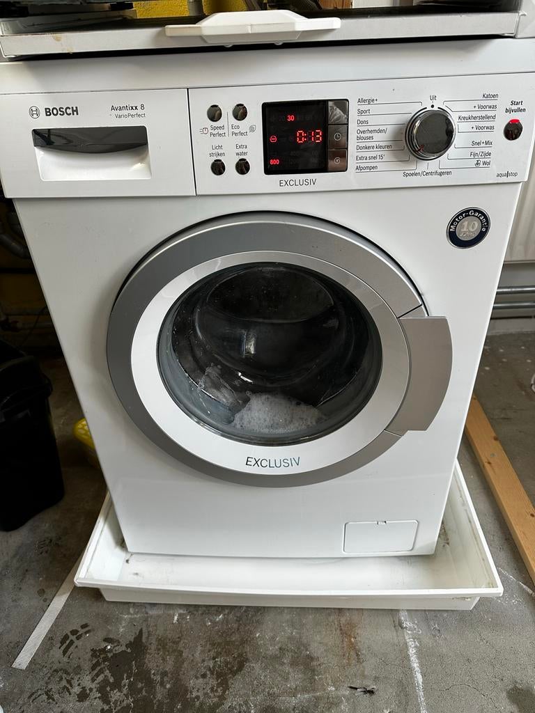 Bosch Avantixx 8 VarioPerfect wasmachine, Ophalen, 1200 tot 1600 toeren, Gebruikt, 8 tot 10 kg