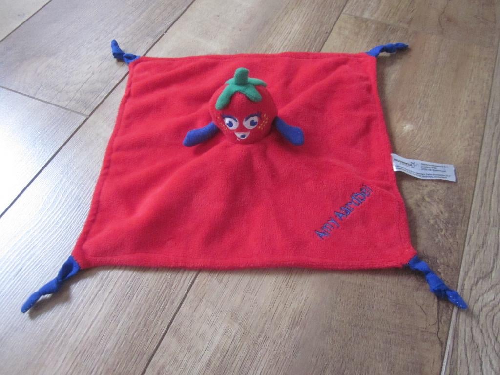 Nutricia rood zacht pluche knuffeldoek Amy aardbei nieuw, Ophalen of Verzenden, Nieuw, Overige typen