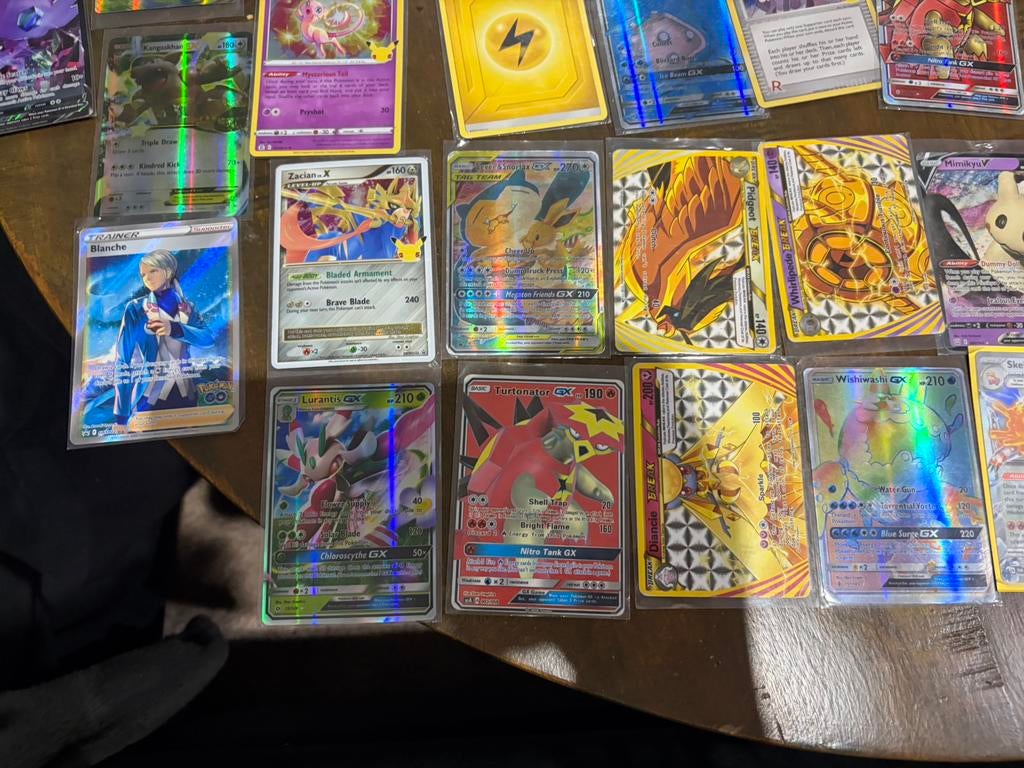 Pokemonkaarten, Hobby en Vrije tijd, Verzamelkaartspellen | Yu-gi-Oh!, Ophalen of Verzenden, Zo goed als nieuw, Meerdere kaarten