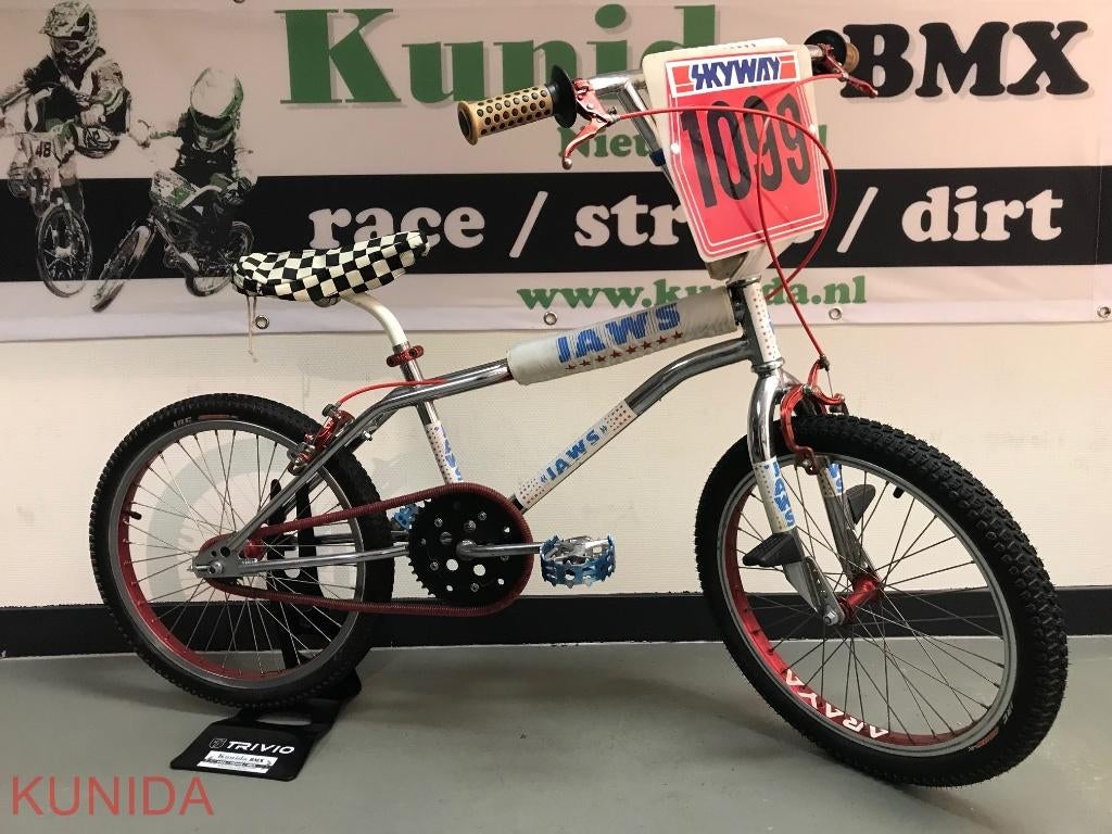 GEZOCHT: BMX JAWS Freestyle '80, Fietsen en Brommers, Fietsen | Crossfietsen en BMX, Overige merken, Ophalen of Verzenden, Chroom