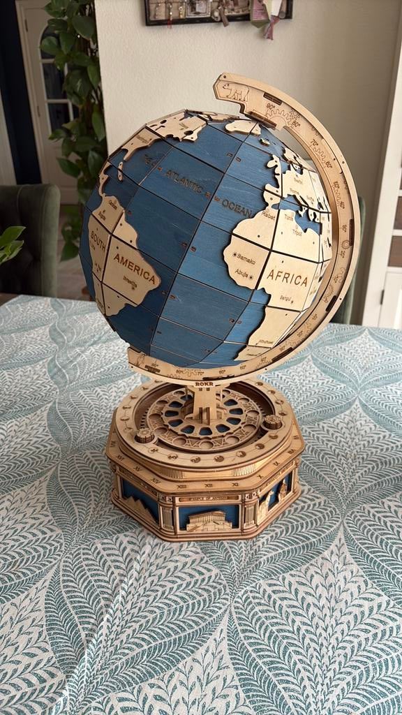 Rokr wereld bol, Ophalen of Verzenden, Zo goed als nieuw