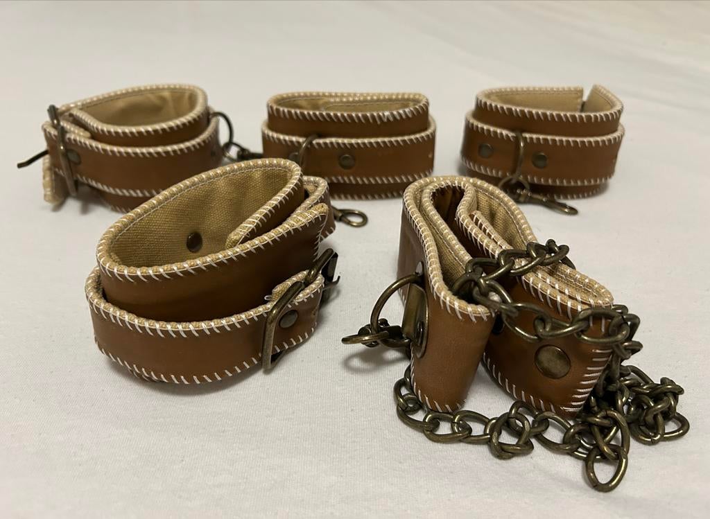 Premium bonded leather collar with hand & ankle cuffs, Ophalen, Nieuw