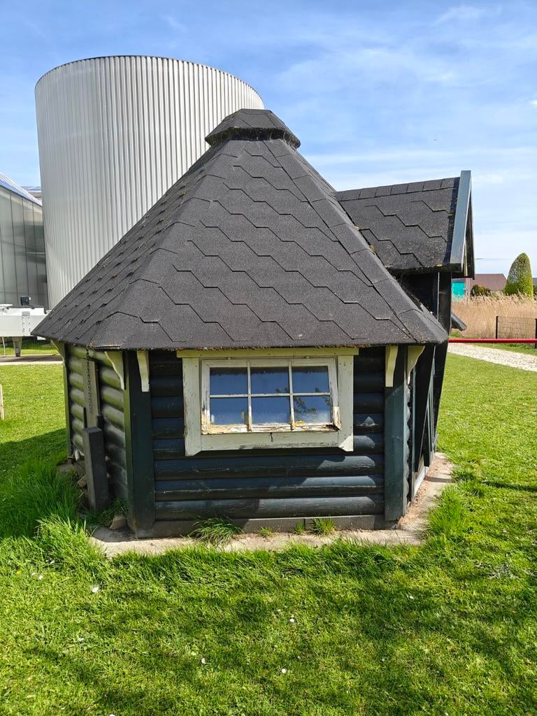 Finse kota blokhut, tuinhuis, speelhuis, dierenverblijf, Ophalen, Gebruikt, 250 tot 500 cm, Blokhut