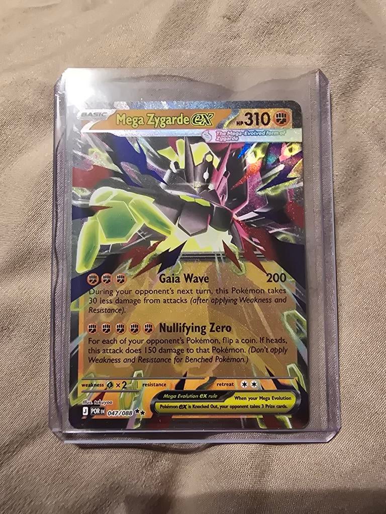 (POR) Mega Zygarde EX  - Holo Foil 047/088, Ophalen of Verzenden, Zo goed als nieuw, Losse kaart, Foil