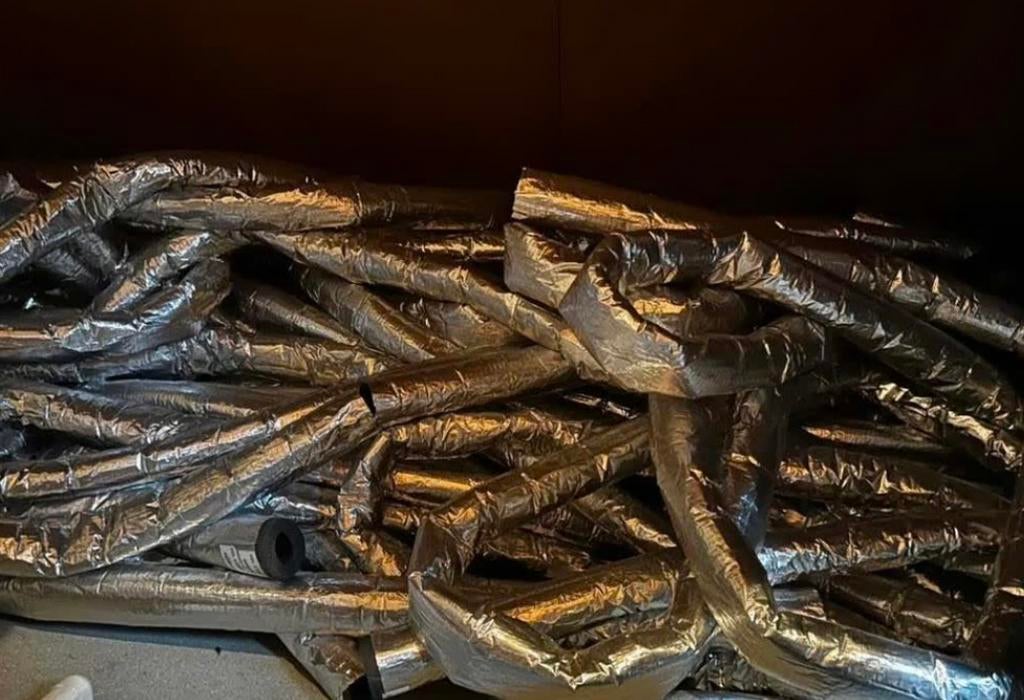 Ventilatie/radiator/airco isoliatie materiaal, Ophalen