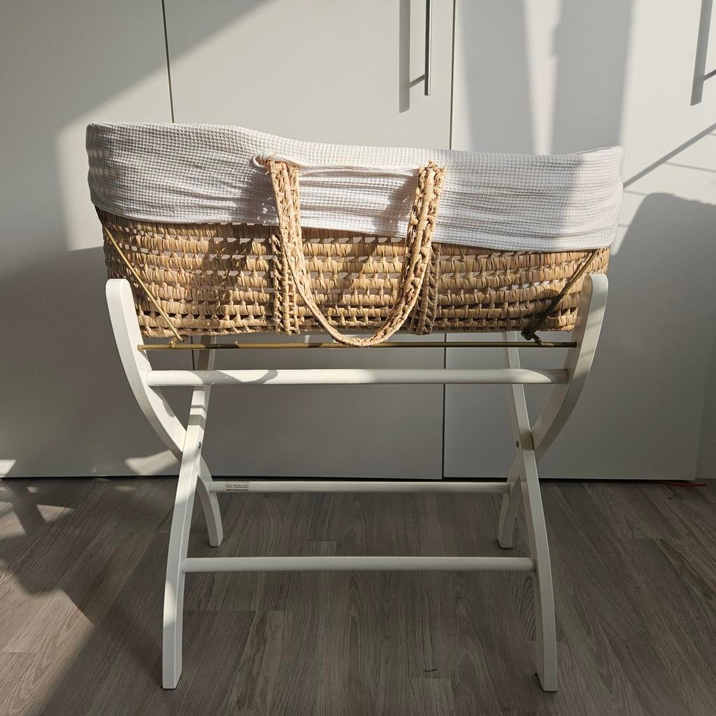 Rotan wiegje, Kinderen en Baby's, Babywiegjes en Ledikanten, Ophalen of Verzenden, Zo goed als nieuw, Wieg