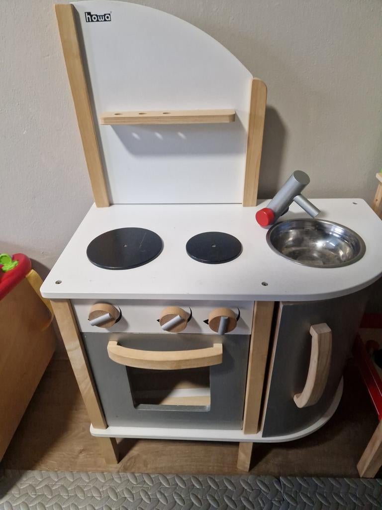 Houten speelkeukentje howa met oven en wasbak, Ophalen of Verzenden, Gebruikt, Hout, Speelkeuken