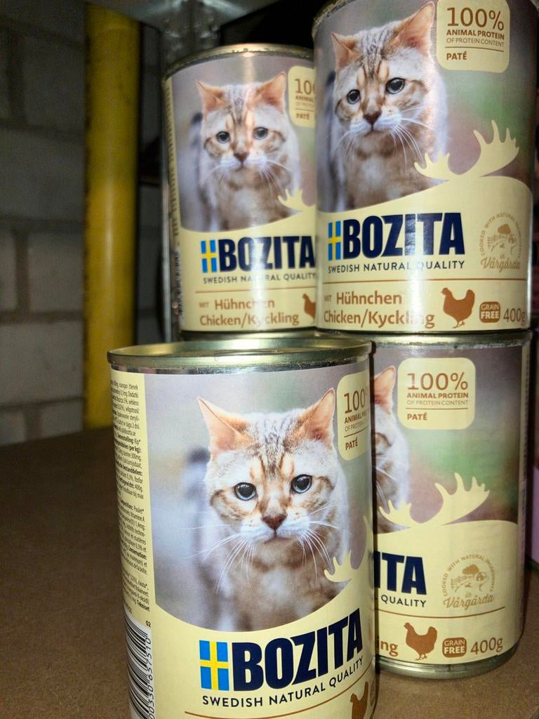 Over datum 5 blikken kip kattenvoer van Bozita 2kg, Dieren en Toebehoren, Dierenvoeding, Ophalen of Verzenden, Kat