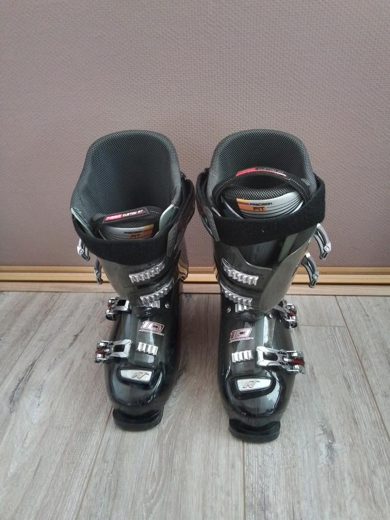 Nordica skischoenen maat 28 & Atomic carve ski's 1,71 mtr, Ophalen, 160 tot 180 cm, Gebruikt, Schoenen