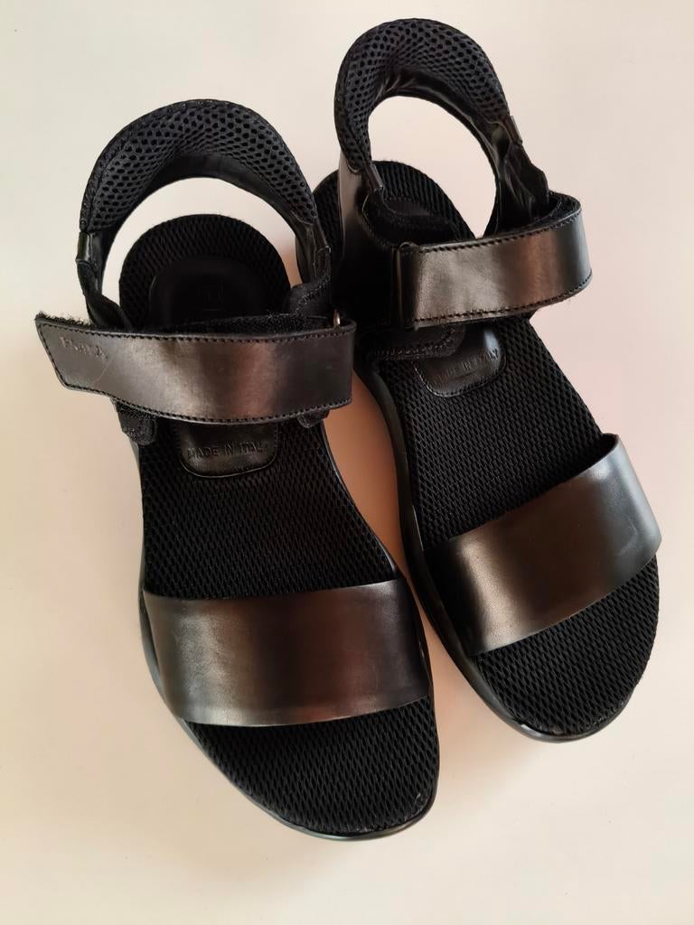 Prada Sandalen - Zwart rubberen zool van Vibram, Prada, Zwart, Nieuw, Sandalen of Muiltjes