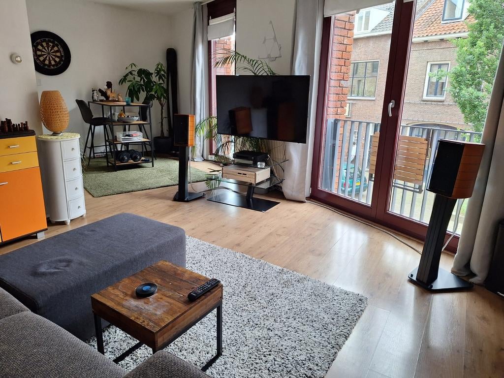 Appartement centrum Nijmegen tijdens Vierdaagse te huur, Ophalen of Verzenden, Minder dan 10 m², Tapijt