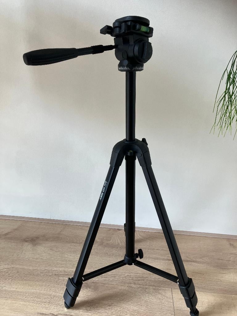 Dörr HD 606 V statief met tas en koppelplaatje voor camera, Ophalen, Gebruikt, 150 tot 175 cm, Driepoot