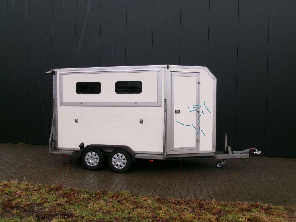 Ruime trailer. Diverse tussenschotten en inloop zadelkamer, Dieren en Toebehoren, Paarden en Pony's | Trailers en Aanhangwagens