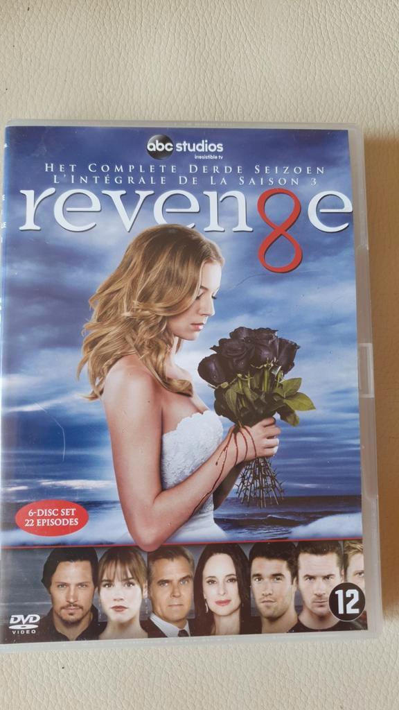 Revenge Seizoen 3 DVD Boxset - Het complete derde seizoen, Cd's en Dvd's, Dvd's | Tv en Series, Zo goed als nieuw, Drama, Boxset