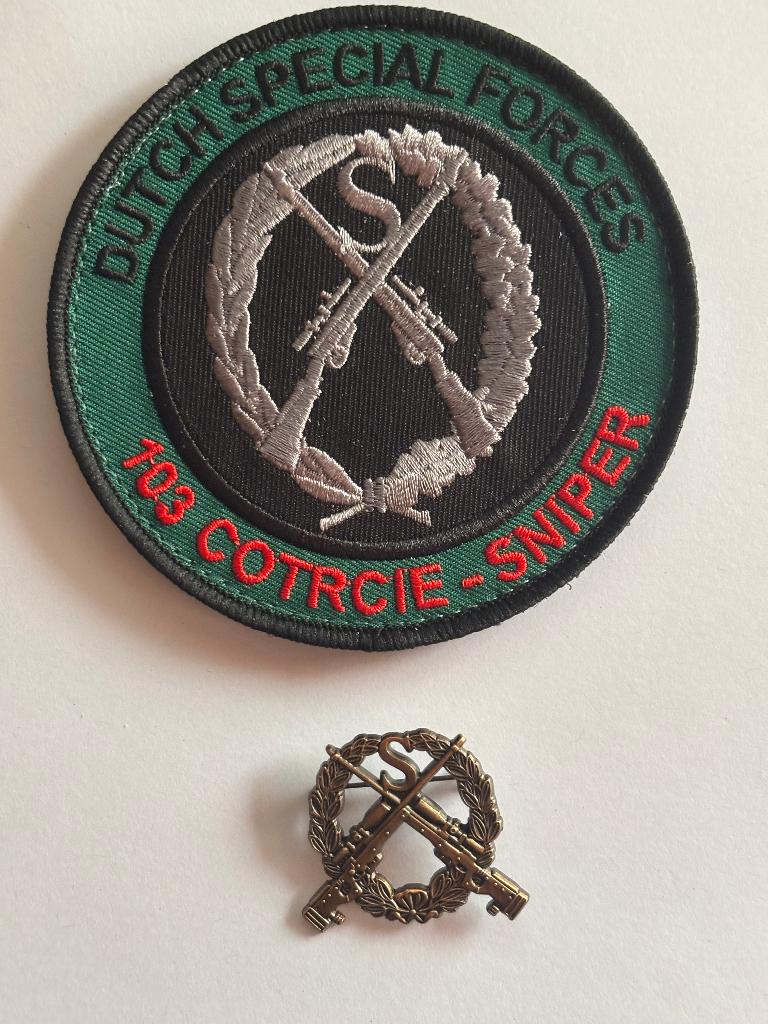KCT sniper badge COTR CIE 103 & sniper speld, Verzamelen, Verzenden, Landmacht, Nederland, Kleding of Schoenen