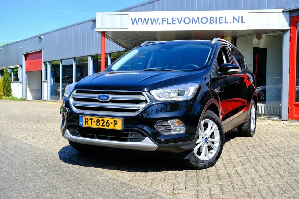 Ford Kuga 1.5 EcoBoost 150pk Titanium Pano|1e Eig|Navi|Cam|L, Auto's, Ford, Lichtsensor, Euro 6, 4 cilinders, Zwart