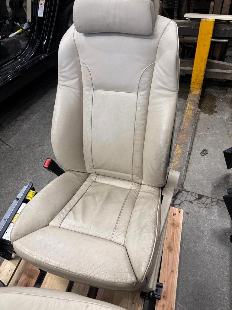 BMW E65 760i leder interieur dubbel afgestikt, Auto-onderdelen, Interieur en Bekleding, BMW, Nieuw, Ophalen of Verzenden