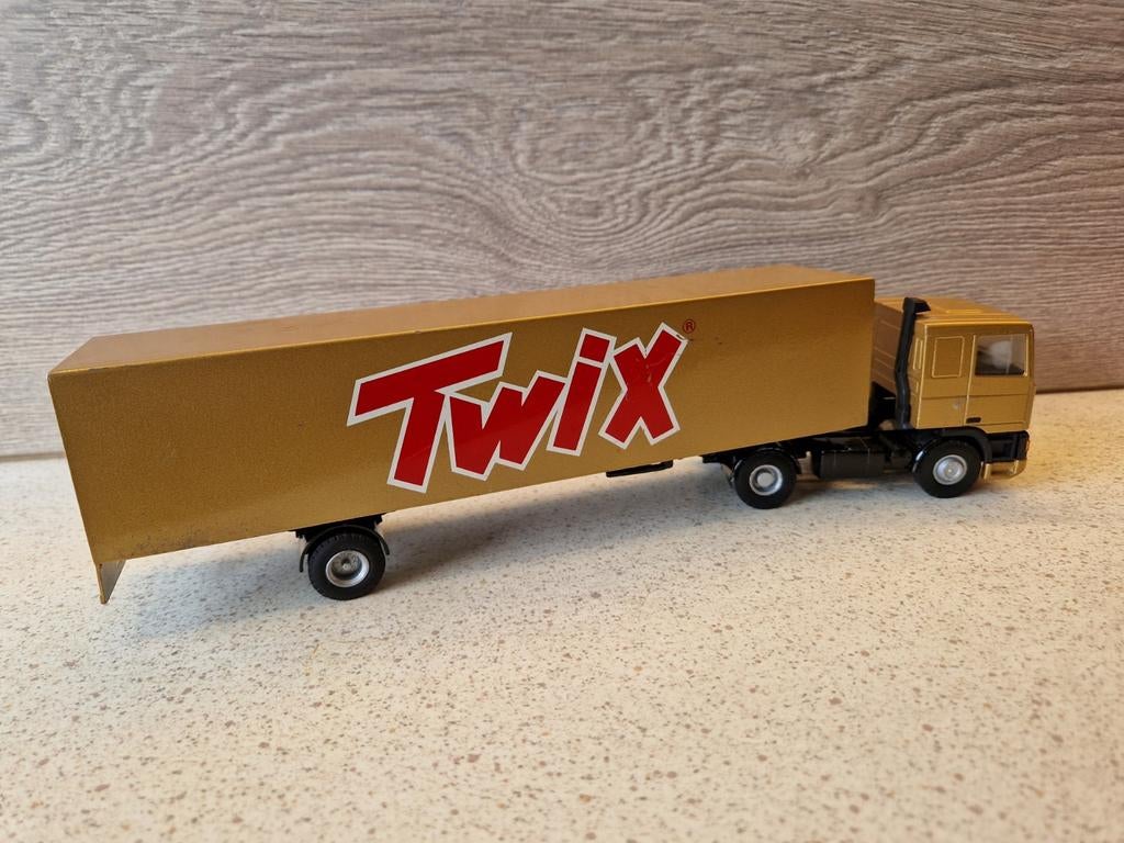 DAF Lion Toys Twix, Ophalen of Verzenden, Zo goed als nieuw, Bus of Vrachtwagen, Lion Toys