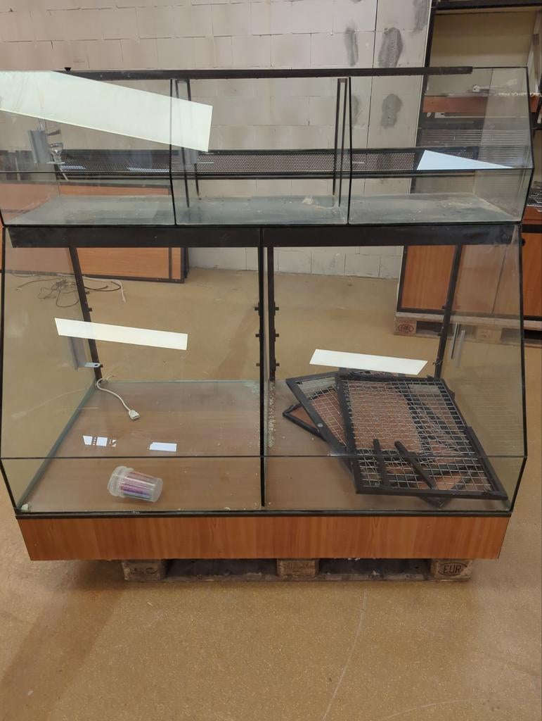 Glazen verblijf voor kraag- en kleindieren, Ophalen, Hok, 110 cm of meer, Gebruikt