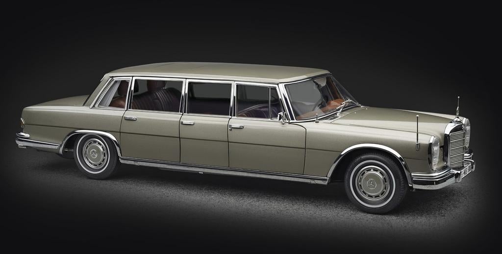 CMC
Mercedes-Benz 600 Pullman (W100)
M-204
1:18 Nieuw, Ophalen of Verzenden, Nieuw, Auto
