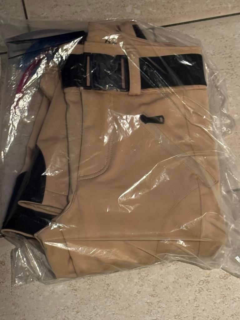 Nieuw: Nikkie skibroek maat 34, Kleding | Dames, Wintersportkleding, Ophalen of Verzenden, Zo goed als nieuw, Maat 34 (XS) of kleiner