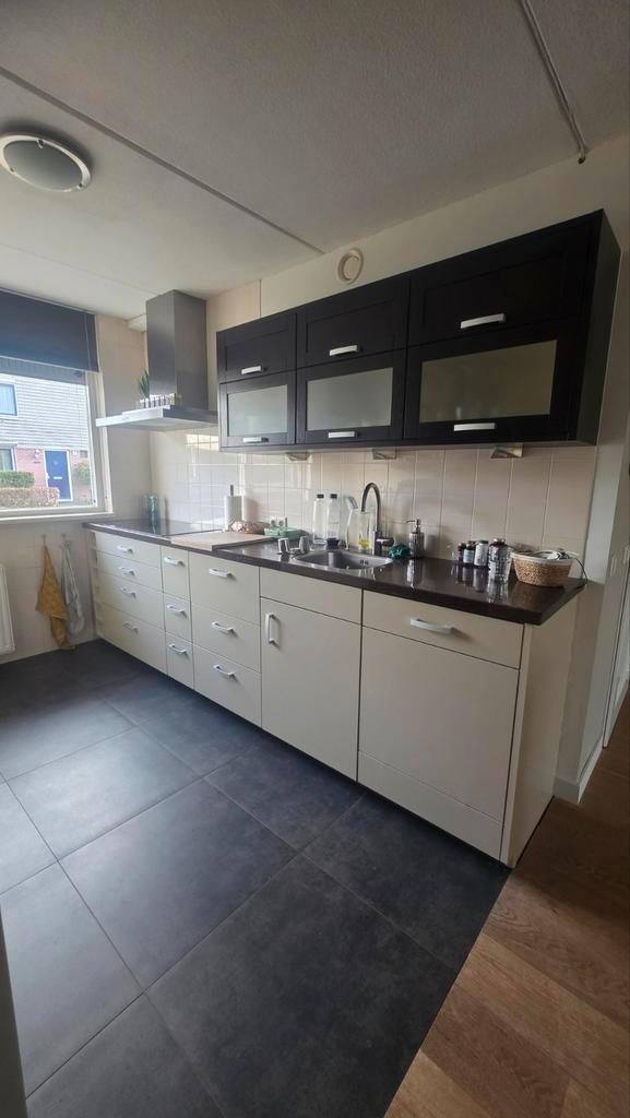 Complete Bruynzeel keuken met Siemens apparatuur, Huis en Inrichting, Keuken | Complete keukens, Zo goed als nieuw, Dubbelwandige keuken