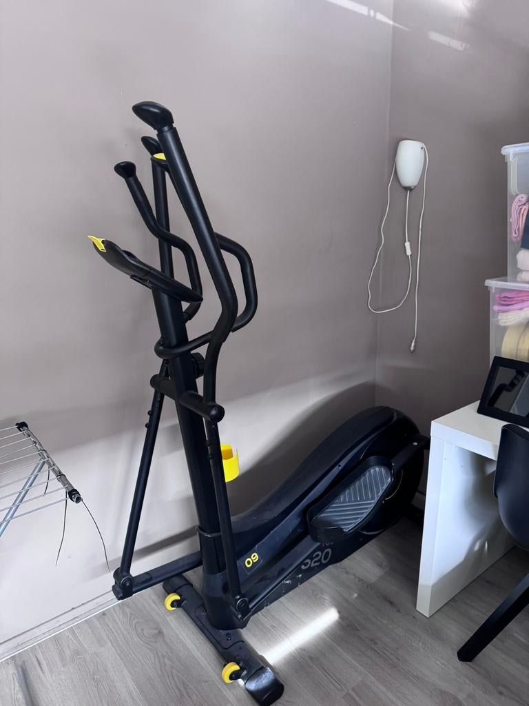 Domyos 520 crosstrainer, Ophalen, Zo goed als nieuw, Crosstrainer