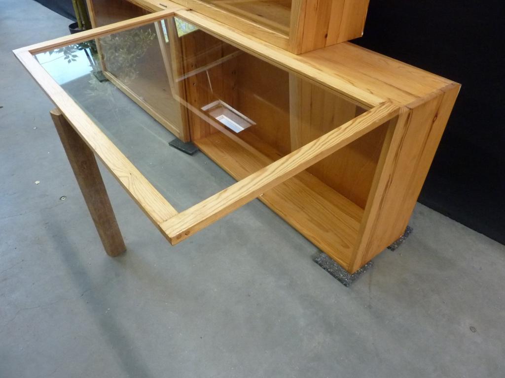 Grenen vitrinekast / wandkast / prijzenkast 100x32x60cm, Handelsonderneming Hendriksen, Vintage, Minder dan 100 cm, Munstermanstraat 6 - Hal 3 - Silvolde