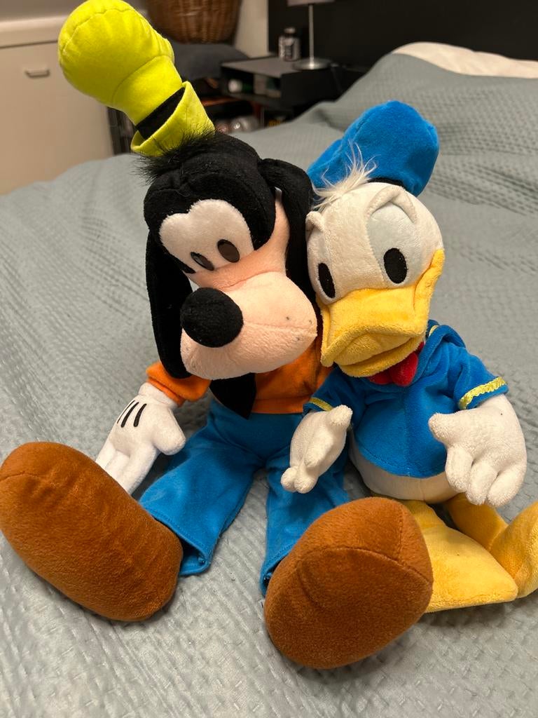 Goofy en Donald Duck Disneyland knuffels, Kinderen en Baby's, Speelgoed | Knuffels en Pluche, Ophalen of Verzenden, Gebruikt, Hond
