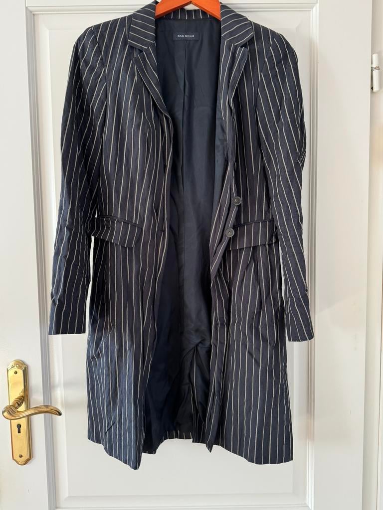 Dames jas Far Hills donker blauw met krijtstreep, Kleding | Dames, Jasjes, Kostuums en Pakken, Zo goed als nieuw, Maat 38/40 (M)