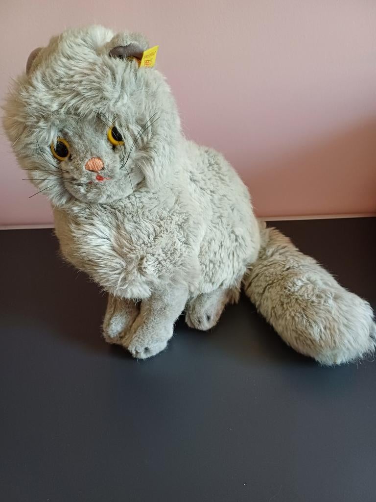 Antiek poesje van Steiff met knopje en vaantje, Antiek en Kunst, Antiek | Speelgoed, Ophalen of Verzenden