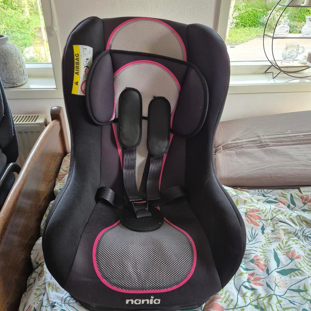 Nog nette autostoel - Nania, Zijbescherming, 9 t/m 36 kg, Ophalen, Overige merken